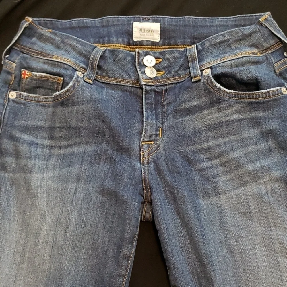 Hudson Jeans, Ginny Crop w/ cuffs, Size 28 - Picture 4 of 8